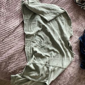 Brand new long sleeved top from boutique inc Charleston